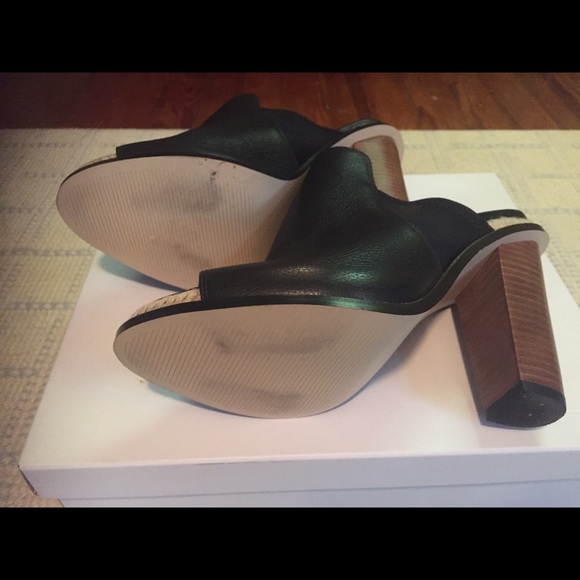 Calvin Klein High heel open toe shoes - Picture 3 of 4